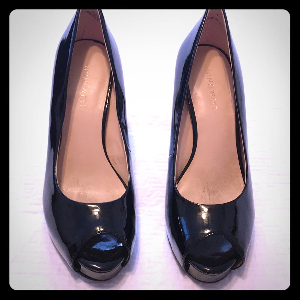 Nine West Black Patent Leather Pumps, Size 6